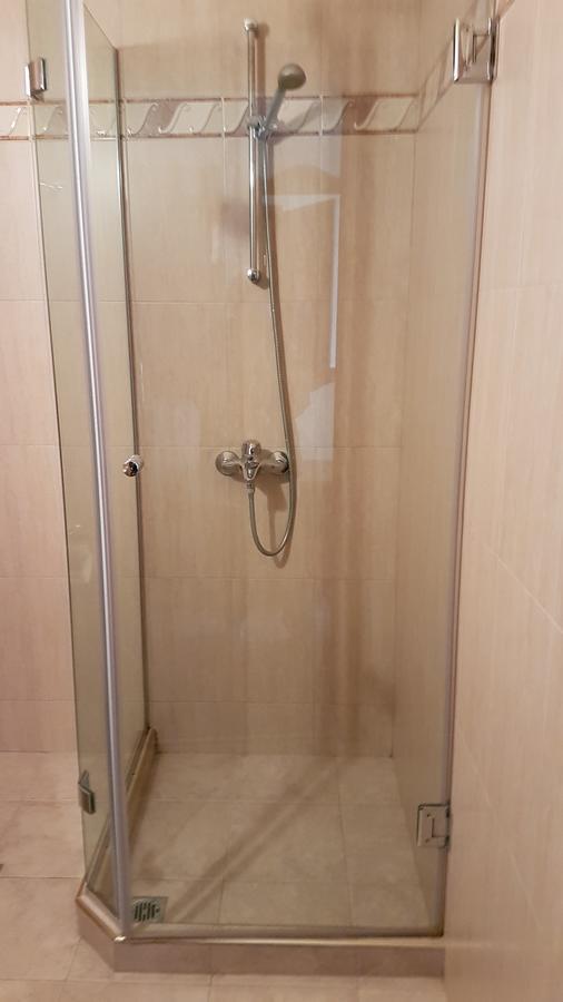 Tashevi Apartments ポモリエ エクステリア 写真